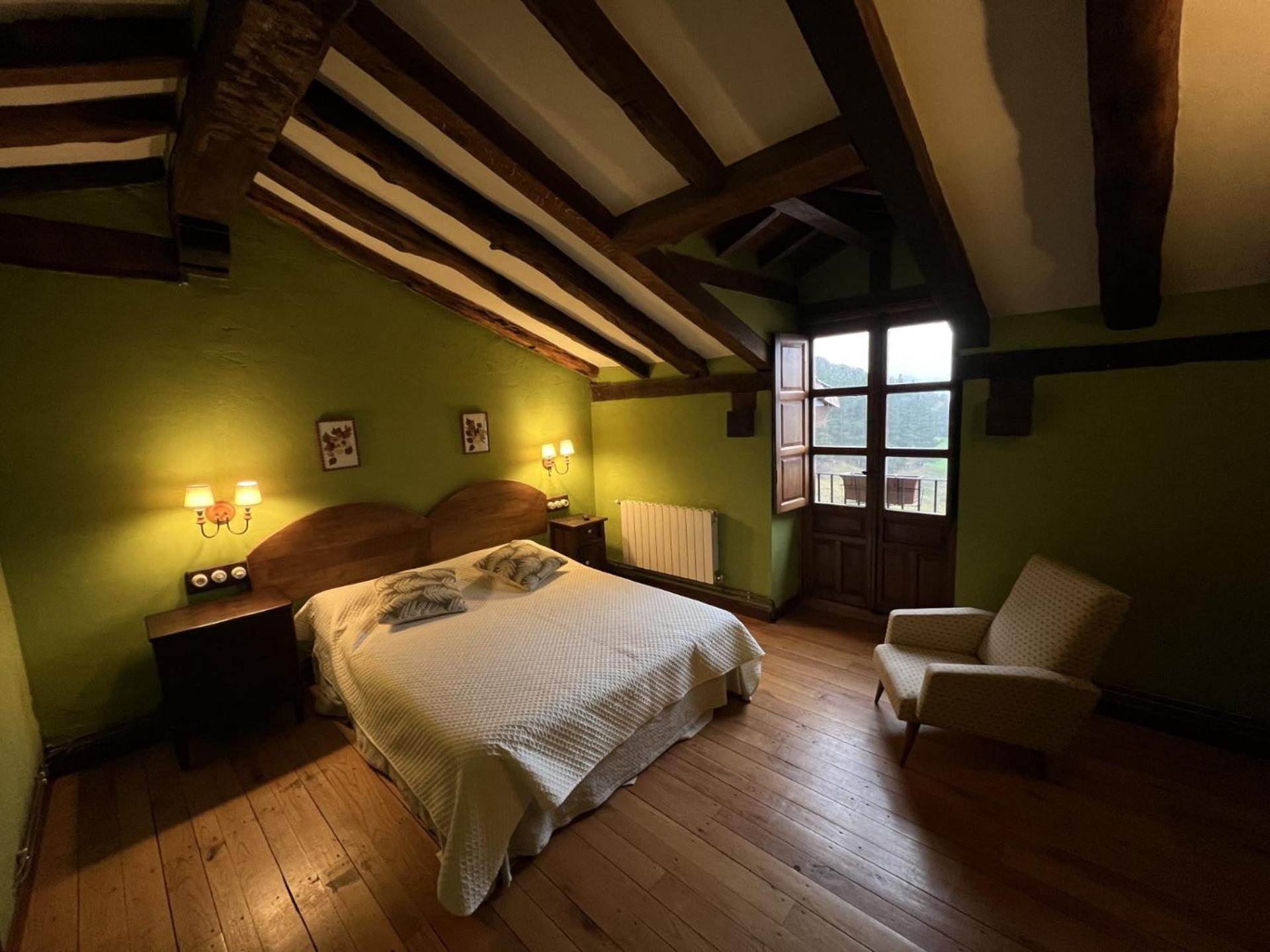 Posada La Trebede Perrozo Buitenkant foto