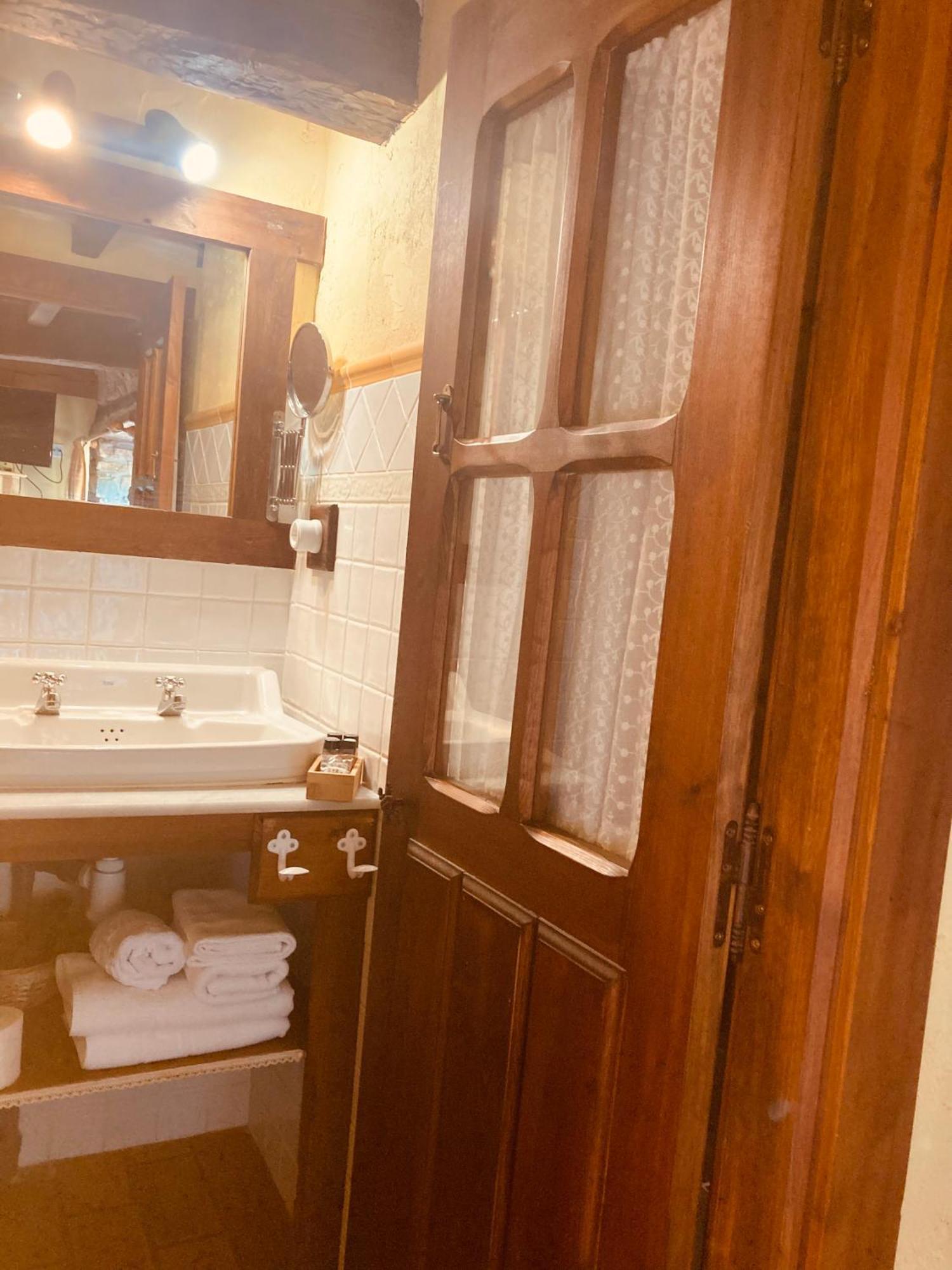 Posada La Trebede Perrozo Buitenkant foto