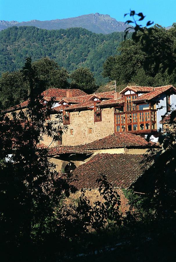 Posada La Trebede Perrozo Buitenkant foto
